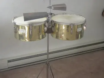 Cleaning Humberto Morales Timbales