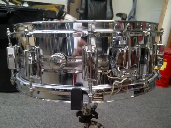Early 70s 10-lug Pearl  Snare RESTORED