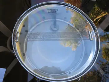 Ludwig Standard 1968 Metal snare drum...8 lugs...