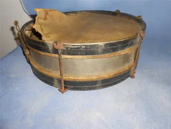 Lyon &amp; Healy cleaned up