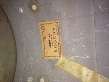 Rogers Luxor Drum Set.