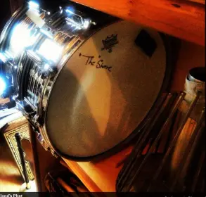 70's Pearl 10 lug snare