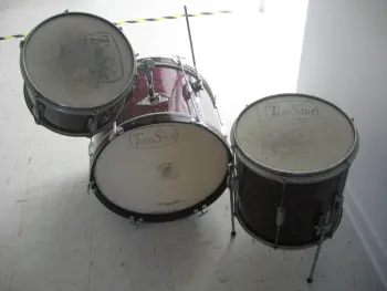 Anyone near Harrisburg, PA?-Cool &quot;Club Date&quot; MIJ Kit with rare wrap