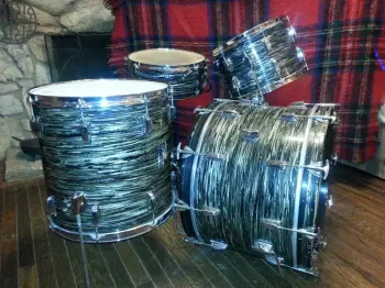 Vintage Black Oyster Pearl Ringo Kit for sale