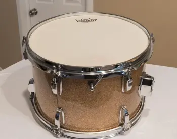 F/S:  1968 Ludwig 8&quot;x12&quot; Champagne Sparkle Tom (Very Nice Shape)