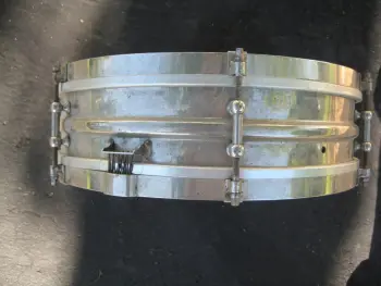 Old Snare Identification Help