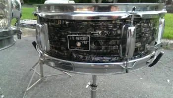 Ludwig lugs identification?