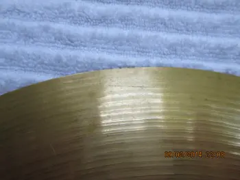 Lots of cymbals!..Paiste/Meinl/UFIP/A.Zil.....