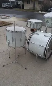 Very nice WMP Slingerlans set