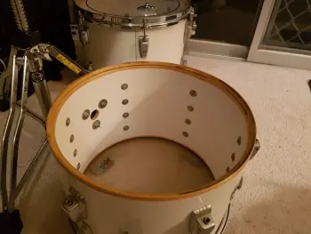 Helping ID'ing old Ludwig drums (keystone &amp; olive)