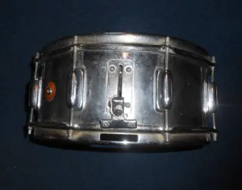B&amp;M RATHBONE MIJ 1960`s SNARE DRUM