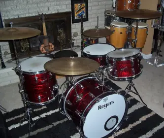 Rogers Red Onyx Cleveland Holiday Kit