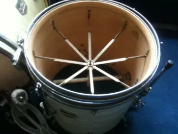 Help me to identify this snare drum