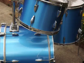 Dolphin Drums?,,any info?